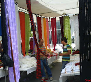 Na niedzielnym bazarze za Carrefour