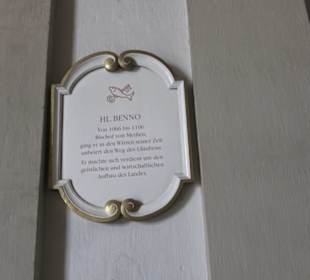 Katholische Hofkirche