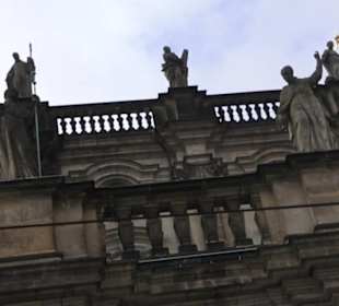  Katholische Hofkirche