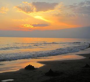 Spazieren bei Sonnenuntergang- Side/kumköy