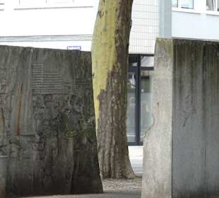Monument Tongeren 2000