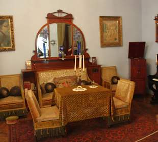 Authentisch ausgestattet