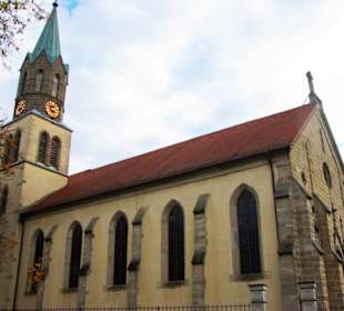 Gesamtansicht der Kirche