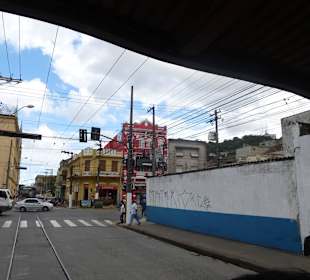 Mit der Bahn durch Santos