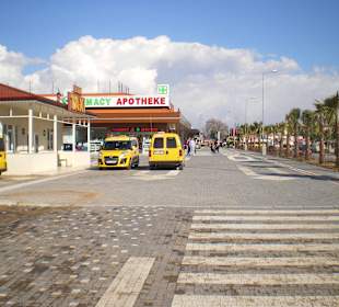 Endlich kann man hier ohne Matsch rüber