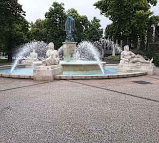 Parc du Champ de Mars