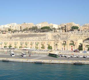 Valletta, Malta - Alter Hafen (mit Bars und Rest.)