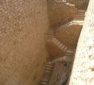 Gräbergänge Djoser Pyramide