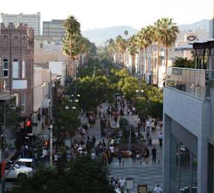 Blick von der Mall auf die Third Street 