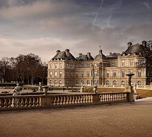 Surroundings of hotel Cujas Pantheon