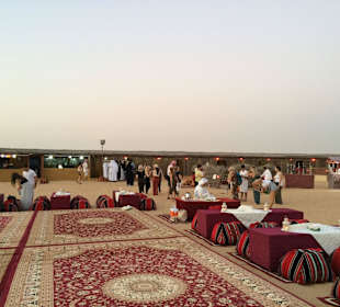 Jeepsafari in die Wüste mit Abendessen