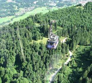 Blick von  oben der Aussichtsplattform Alpspitz