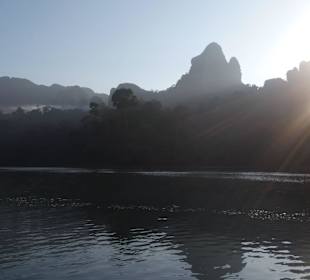 A beautiful morning on the lake