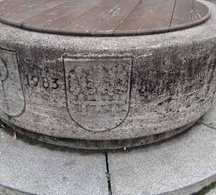 Waddabolla Brunnen Tischardt