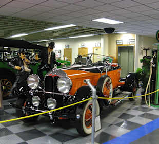 Tallahassee Automobile Museum