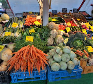 Impressionen vom Rundgang über den Isemarkt