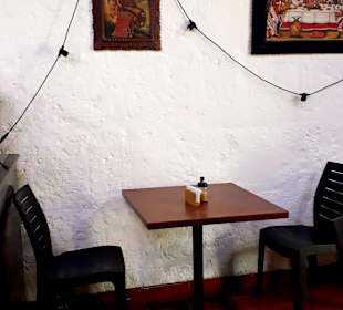 Misti Coffee und Alpaca Shop