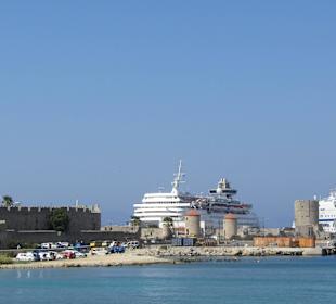 Hafen von Rhodos Stadt
