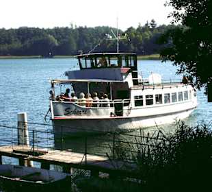 Schiff der "Seetours"