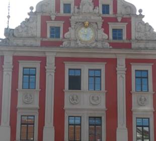 Giebelfassade mit Renaissanceportal (Nordseite)