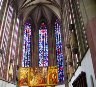 Blick zum Altar hin