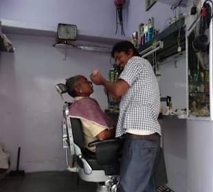 Beim Babier, ohne Fenster, sichtbar für alle