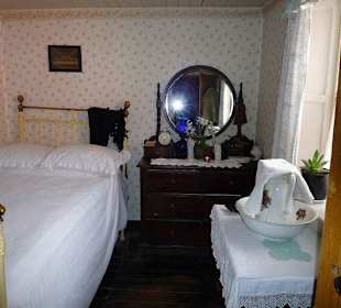 Einrichtung im Bunratty Folk Park aus dem 19. JH