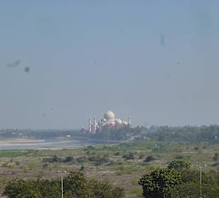 Widok na Taj Mahal