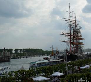 Direkt neben dem Edgar`s, die Krusenstern