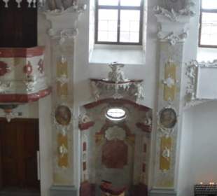 Neues Schloss: in der Schlosskirche
