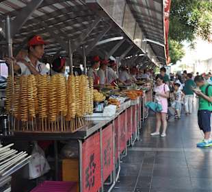 Zbiór najdziwniejszego jedzenia w całym Pekinie