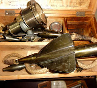 Exponate des Maritime Museum Curaçao