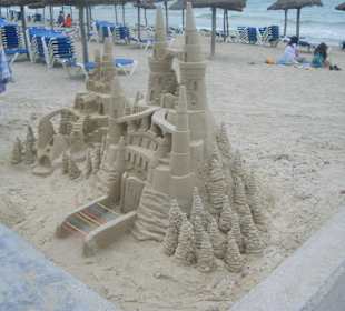 Sandburg am Ballermann