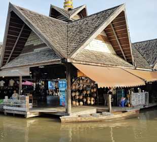 Floating Market Pattaya