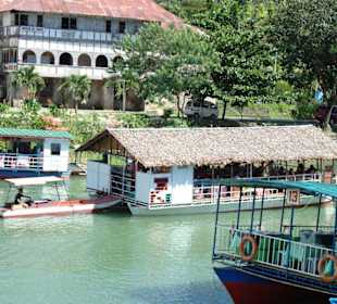 Ausflug mit dem Floating Boat auf dem Loboc River