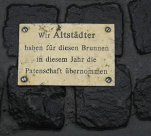 AltstadtBreite Straße / Altstadt-Brunnen
