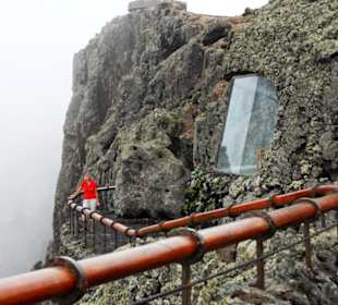 Mirador del Rio im Nebel