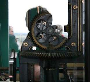 Uhrwerk der Rathausuhr