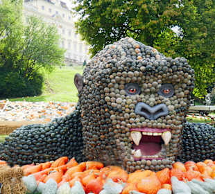 Godzilla im Kürbislook