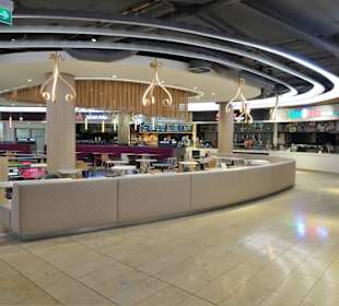 Rundgang durch die Europa Passage vor der Öffnung