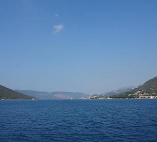 Которская бухта