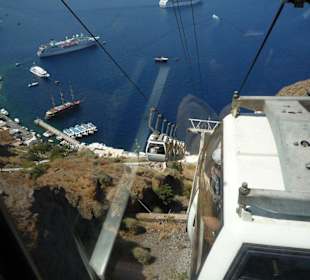 Santorin / Oia (mit der Seibahn abwärts)