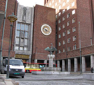 Eingang inkl. Auffahrt