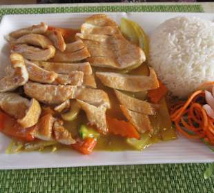 Hühnchenfilet in Curry