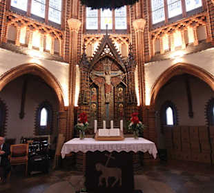 Altar im Chorraum