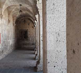 Claustros de la Compania