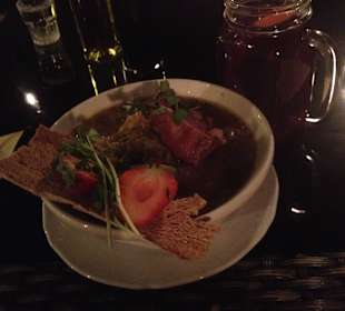 Kwaśnica i niekonwencjonalne przybranie