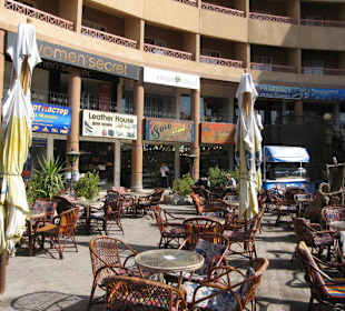 Einkaufspassage neben dem Hotel Bella Vista