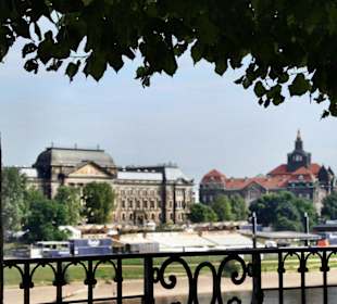 Blick auf die Dresdener Neustadt