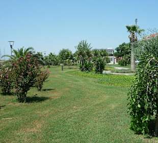Promenade vor dem Hotel